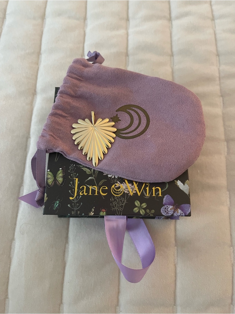 Jane Win Lavender Jewelry Pouch with Gold Heart & Moon Charm
